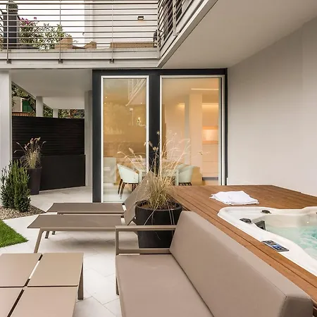 Merangardenvilla Adults Only Room photo
